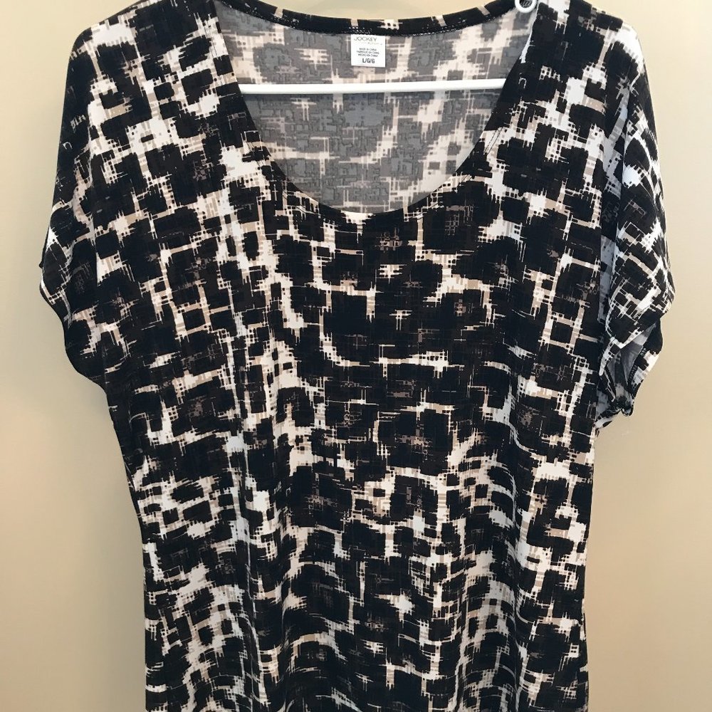 Jockey short sleeve top